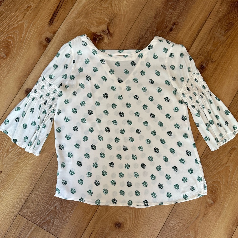 Loft Palm Leaf smocked Sleeve Blouse XS